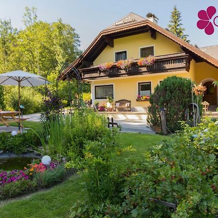 Ferienwohnung Claudia Файстенау Экстерьер фото